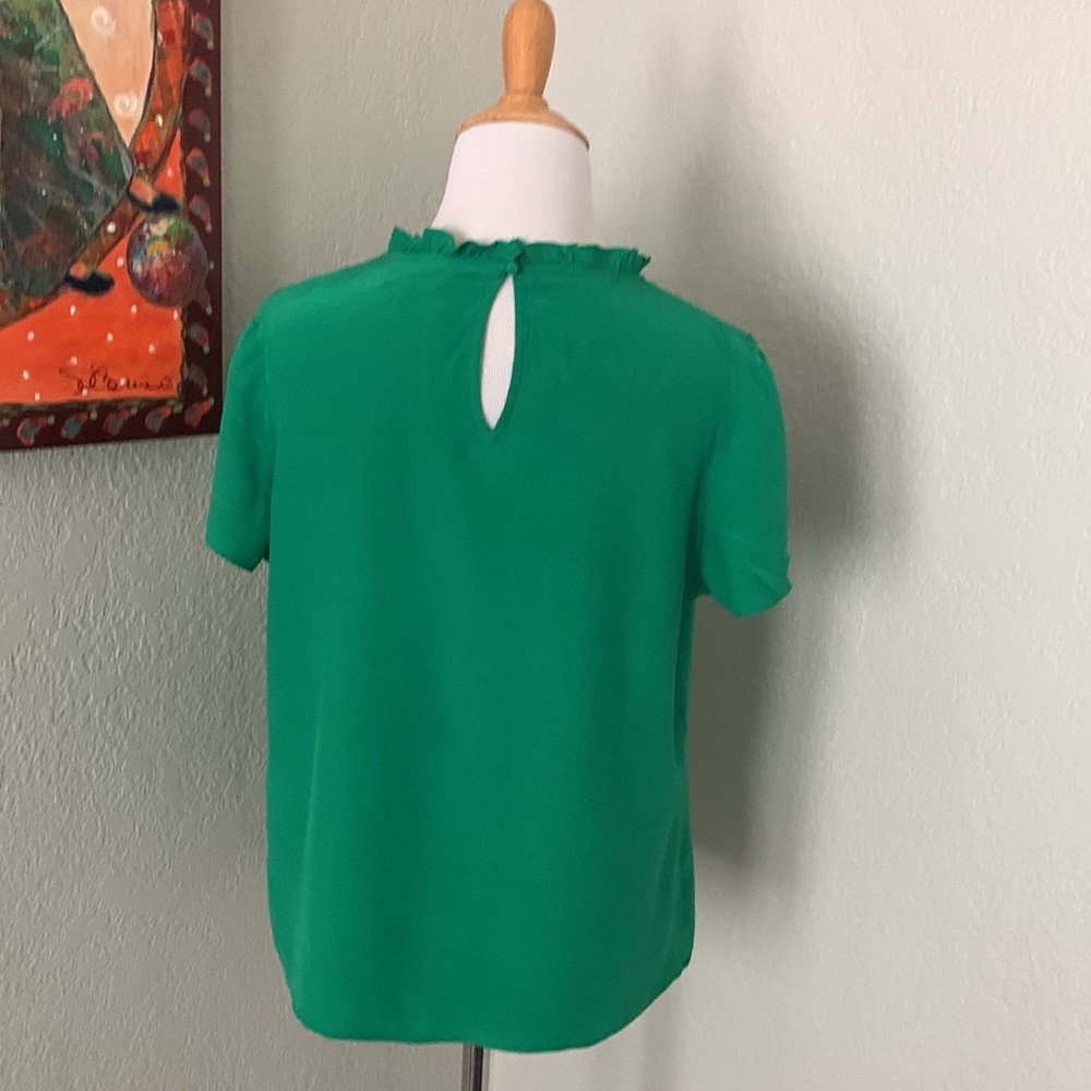Women's Green Ruffle-Neck Short Sleeve Top - Picture 4 of 9